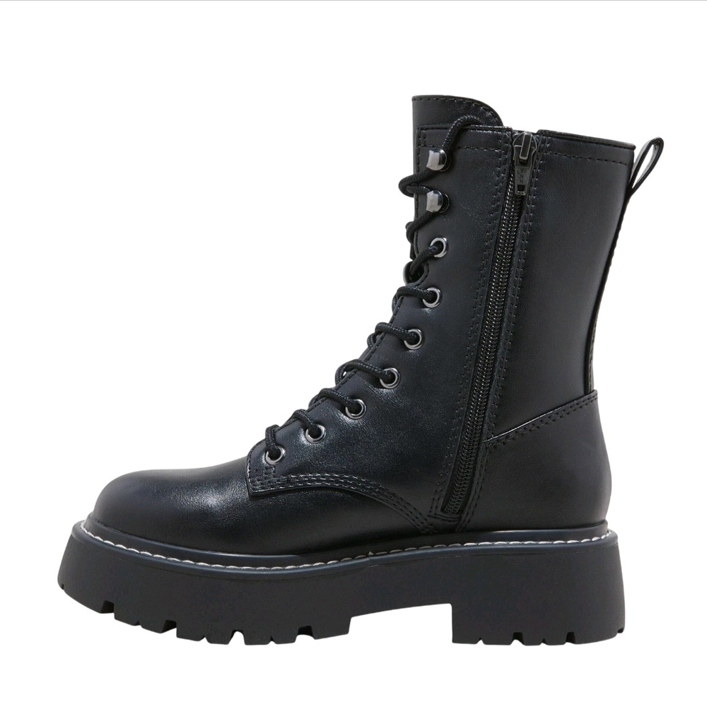 Wild Fable Logan Boots - Picture 2 of 3